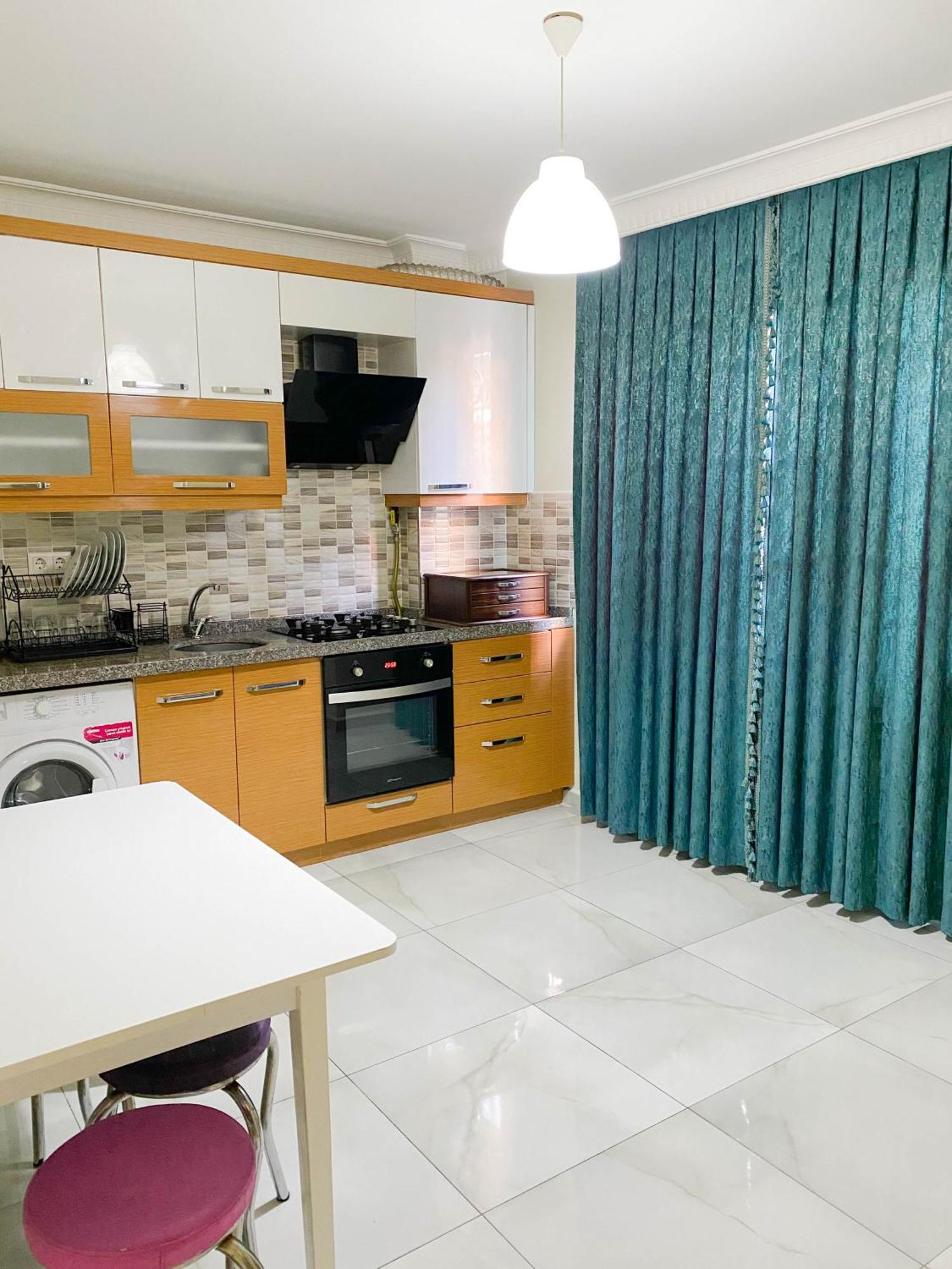 Yildirim Apart Hotel - Istanbul — Photos 1